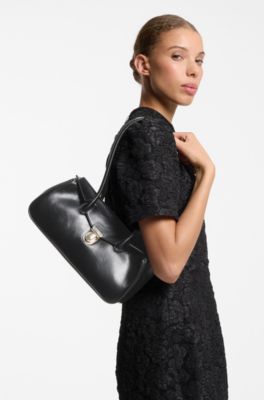 Structured shoulder bag in grained faux leather, Black