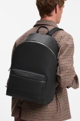 Backpack in faux leather with smart sleeve, Black