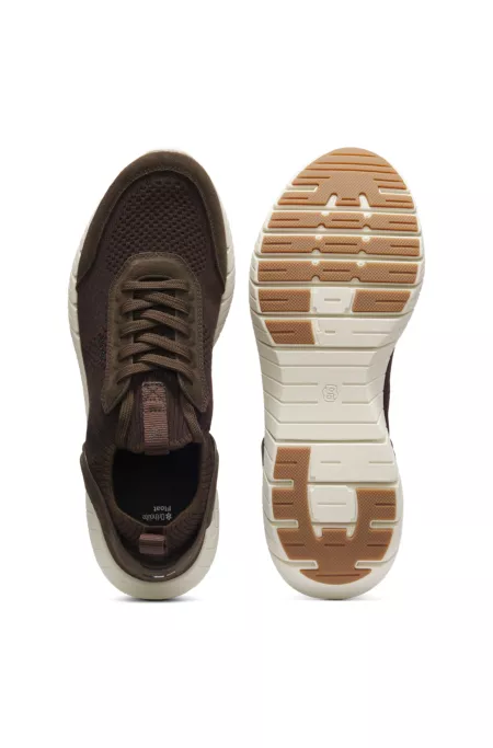 Sporty slip-on trainers with suede details