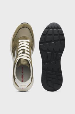 Sneakers mit Veloursleder-Besatz und Logo-Details, Hellgr&uuml;n