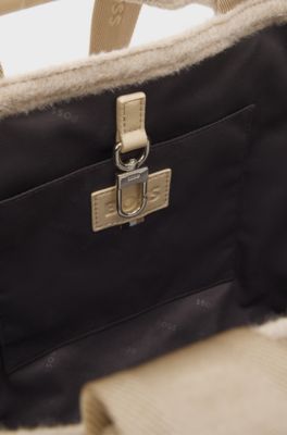 Tote bag in textured fabric with rubber logo, Light Beige