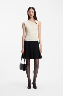 Slim-fit top in crepe with gathered details, Natural