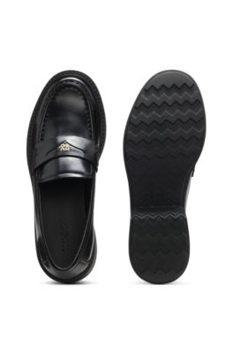 L&aelig;derloafers med pennyloaferdesign og stablet logo, Sort