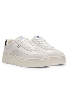 Sneakers af l&aelig;der og ruskind med plateaus&aring;l og logo, Naturlig