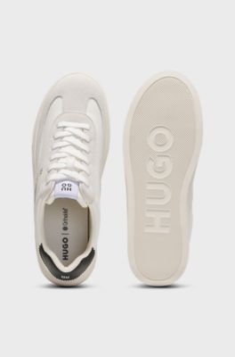 Sneakers af l&aelig;der og ruskind med plateaus&aring;l og logo, Naturlig
