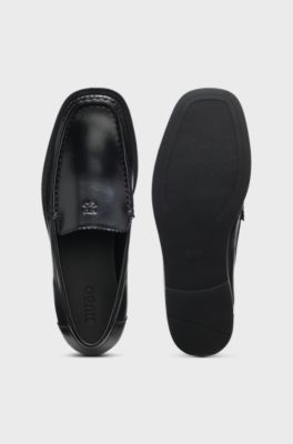 Leather moccasins with stacked logo, Black