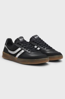 Low-top trainers with a contrast gum sole, Black