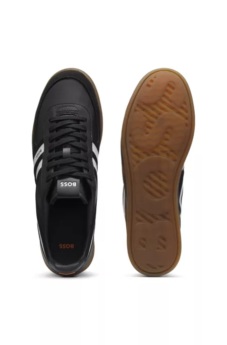 Low-top trainers with a contrast gum sole
