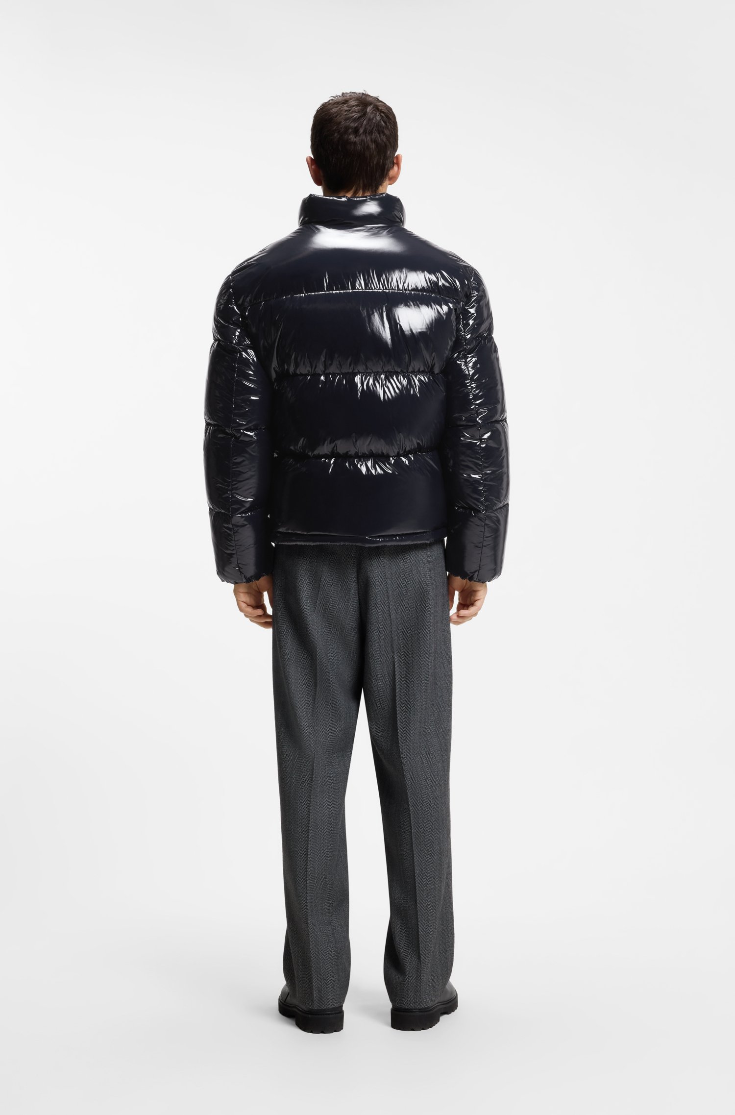 Hugo Glossy water-repellent puffer jacket with tonal logo jackor herr – bild 2