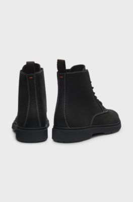 Half boots in pull-up leather with side zip, Black