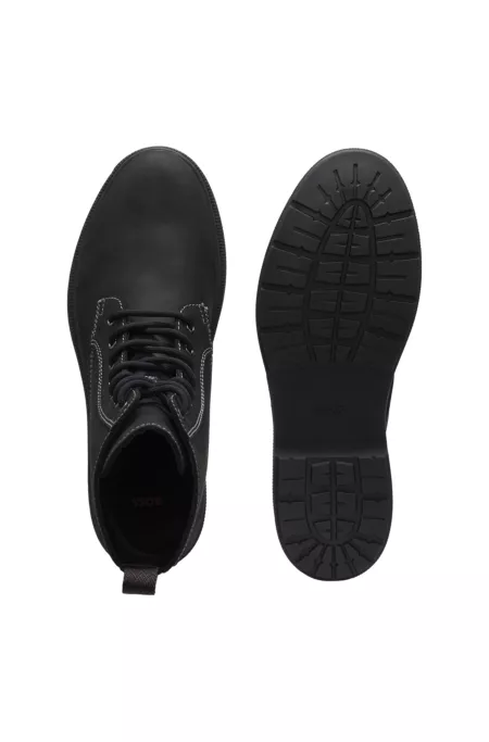 Half boots in pull-up leather with side zip