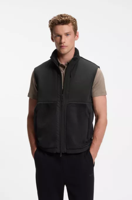 Veste sans manches en polaire effet peluche avec empiècements contrastants et logo
