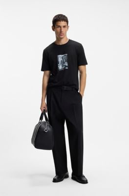 Cotton T-shirt in regular fit with contemporary graphic print, Black