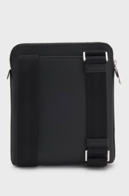 Sac format enveloppe en cuir avec logo gaufr&eacute;, Noir