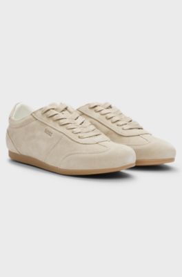 Sneakers in pelle scamosciata con dettagli con logo, Beige chiaro