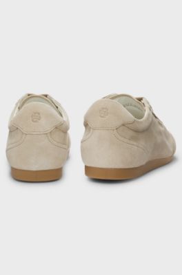 Sneakers in pelle scamosciata con dettagli con logo, Beige chiaro