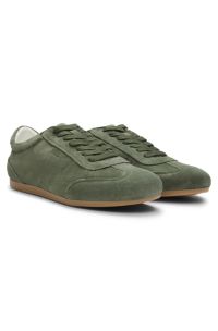 Sneakers aus Veloursleder mit Logo-Details, Dunkelgr&uuml;n