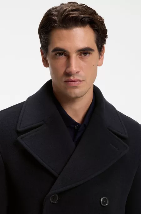 Slim-fit double-breasted coat in a wool blend