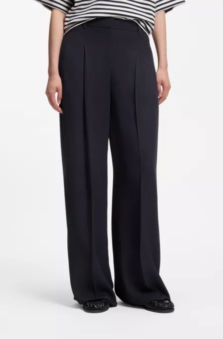Regular-fit trousers with an extra-long leg
