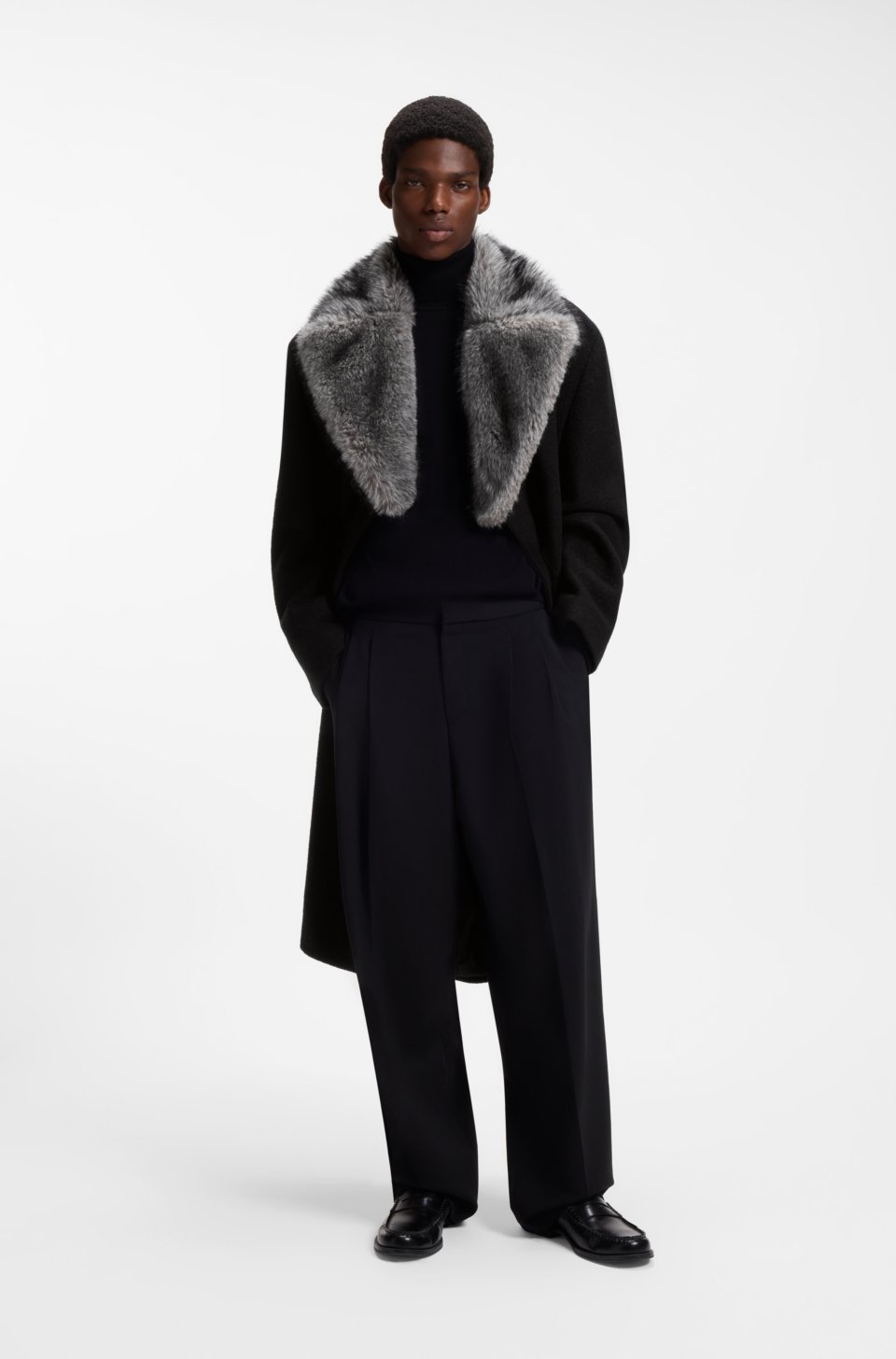 Double-breasted virgin wool coat with faux-fur collar