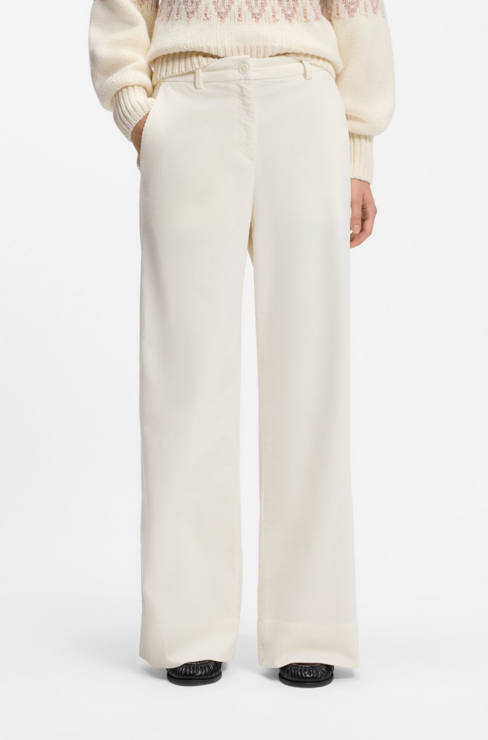 Wide-leg trousers in stretch corduroy