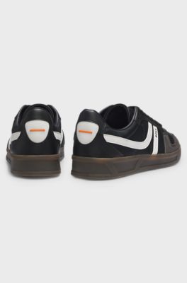 Sneakers in een combinatie van materialen, Donkergrijs