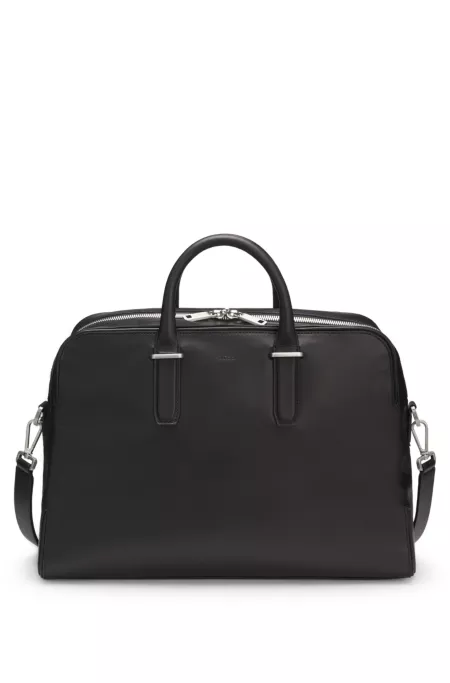 Runway holdall in leather with embossed logo
