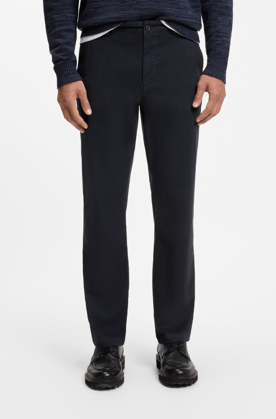 Chinos in structured stretch cotton