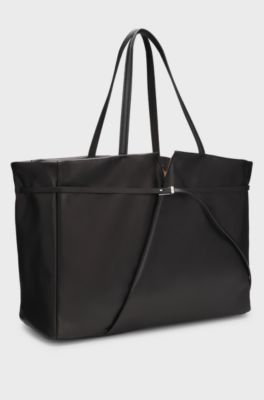 Runway BOSS Revers tote bag in leather, Black