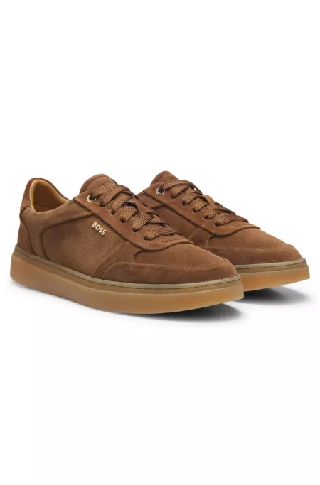 Low-top suede trainers