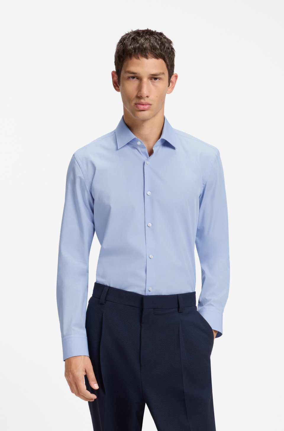 Slim-fit Kent collar shirt