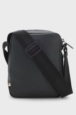 Reporter bag in faux leather with piqu&eacute; detailing, Black