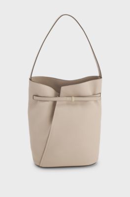 BOSS Revers bucket bag in leather with belt detail, Light Beige