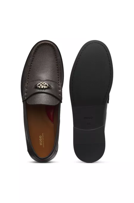 Loafer aus genarbtem Leder