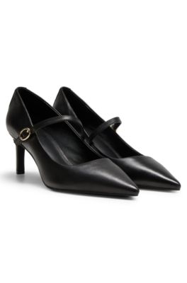 Buckled pumps, Black