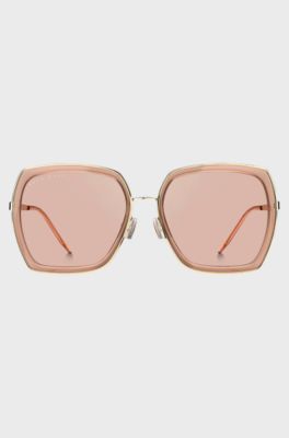 Angular sunglasses in mixed materials with signature hardware, Pink