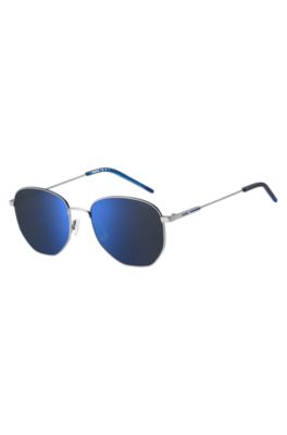 Silver-tone sunglasses with blue details, Silver
