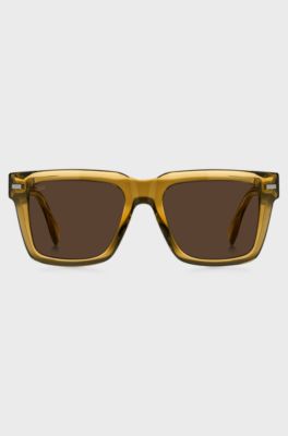 Camel bio-acetate sunglasses with patterned rivets, Dark Yellow