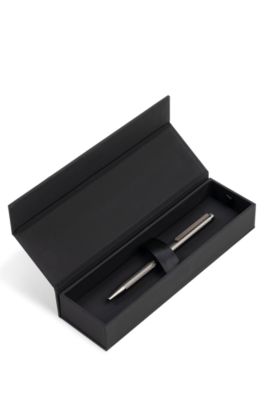 Gunmetal ballpoint pen with engraved pattern, Silver