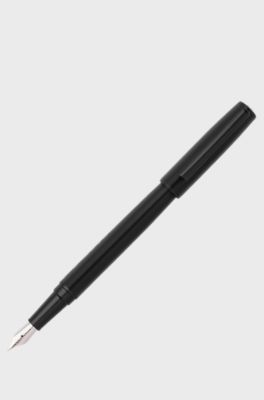 Black fountain pen with tonal logo, Black