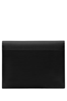 Black A5 folder in faux leather with pinstripe structure, Black