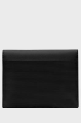 Black A5 folder in faux leather with pinstripe structure, Black