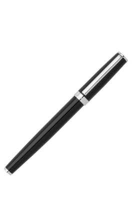 Glossy-black lacquer fountain pen with logo ring, Black