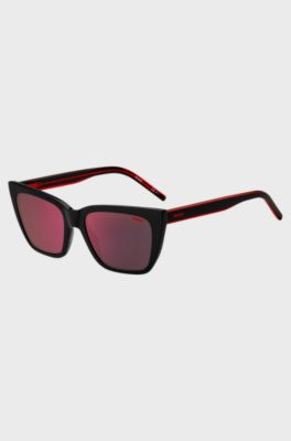 Two-tone sunglasses in red and black acetate and carbon, Black