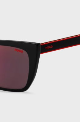 Two-tone sunglasses in red and black acetate and carbon, Black