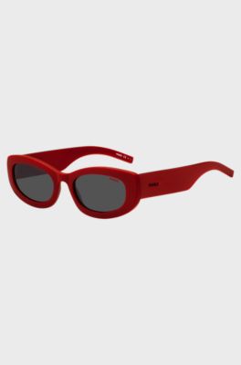 Red sunglasses with branded temples, Red