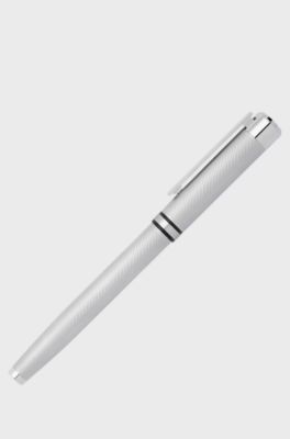 Chrome fountain pen with engraved pattern, Silver