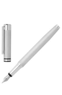 Chrome fountain pen with engraved pattern, Silver