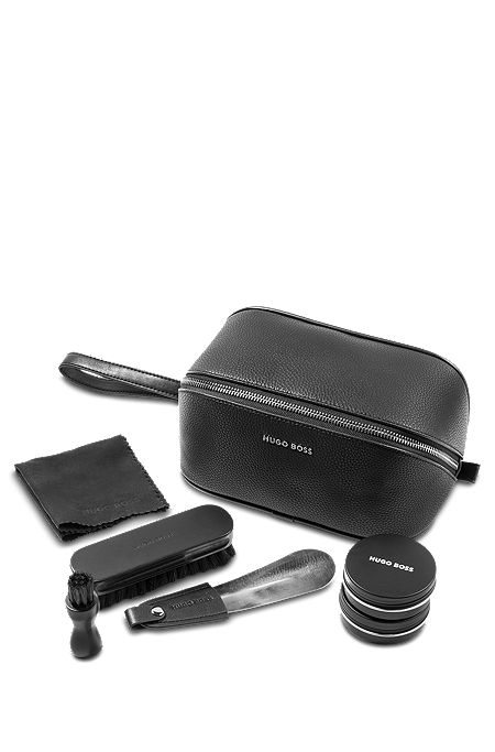 Schuhpflege-Set in einer Tasche aus genarbtem Kunstleder, Schwarz
