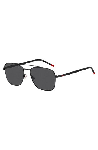 Sonnenbrille mit Doppelsteg und Logo an den Bügeln, Schwarz